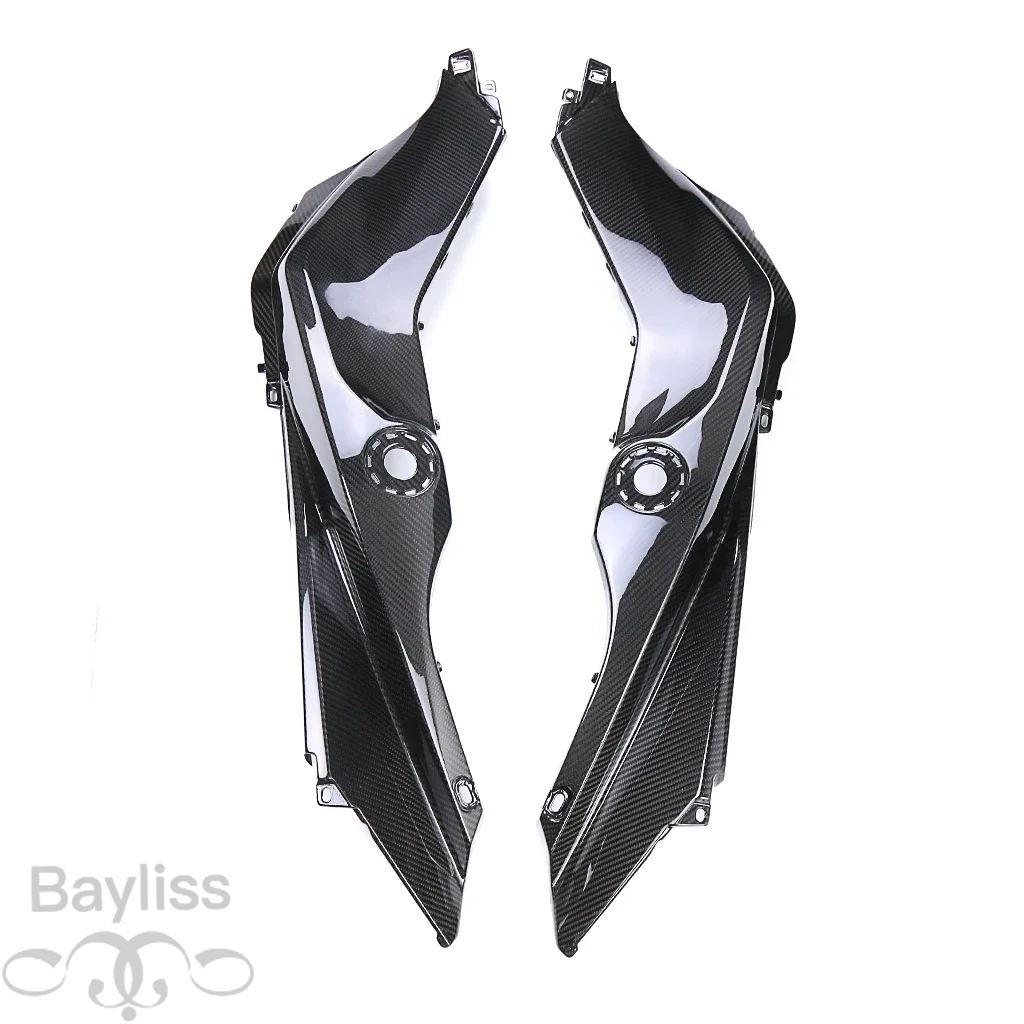【並行輸入品】BMW S1000XR用タンクフェアリング 100% カーボン バイクアクセサリー 2021 2022 2023_1