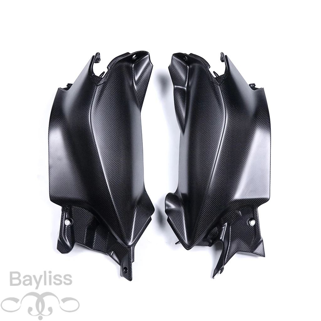 並行輸入品】Ducati Panigale V4 2025 100% カーボンサイドパネル