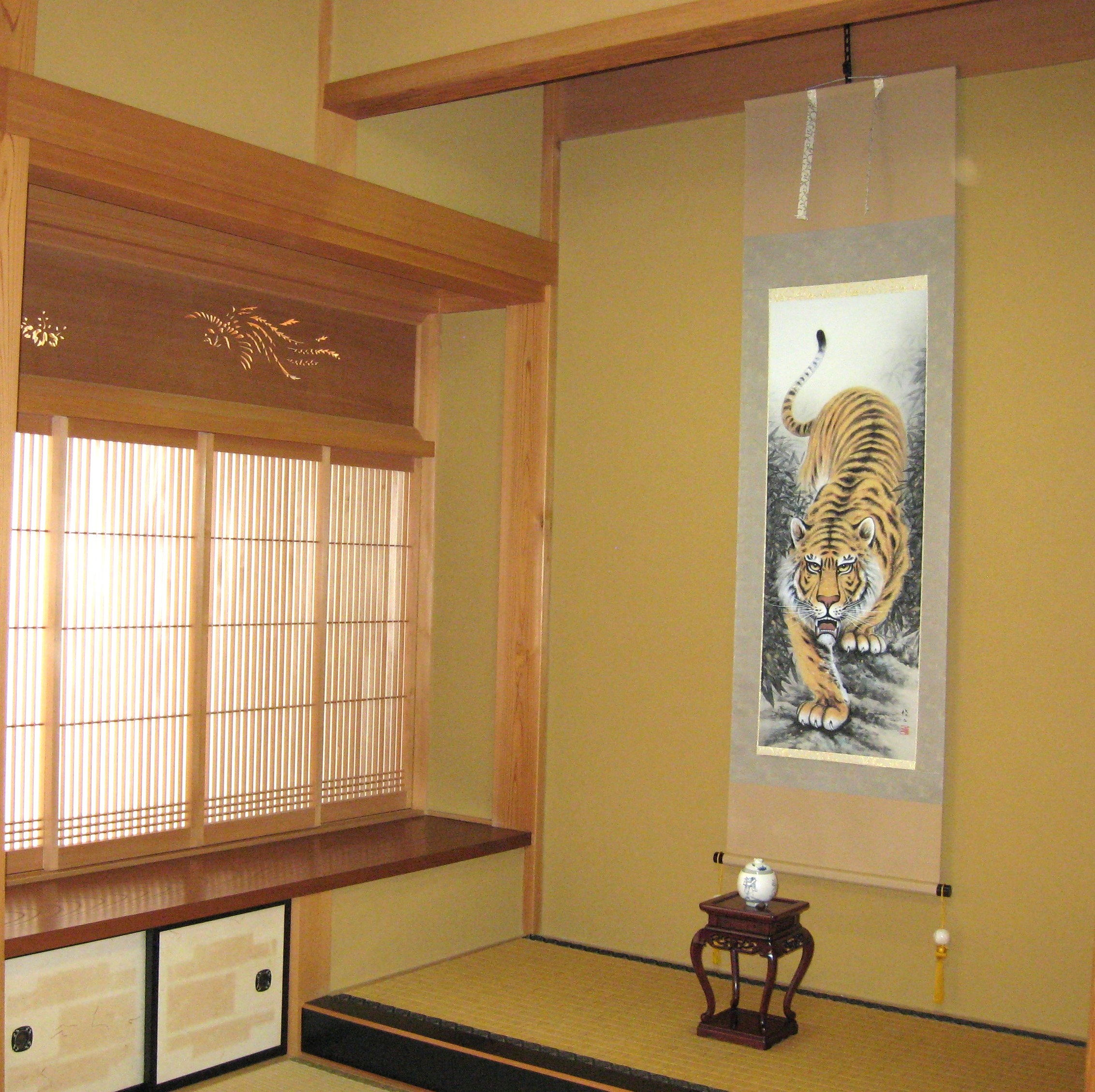 掛け軸 掛軸 猛虎 田辺修二 (特殊工芸作品・新品) : 掛け軸の専門店 香