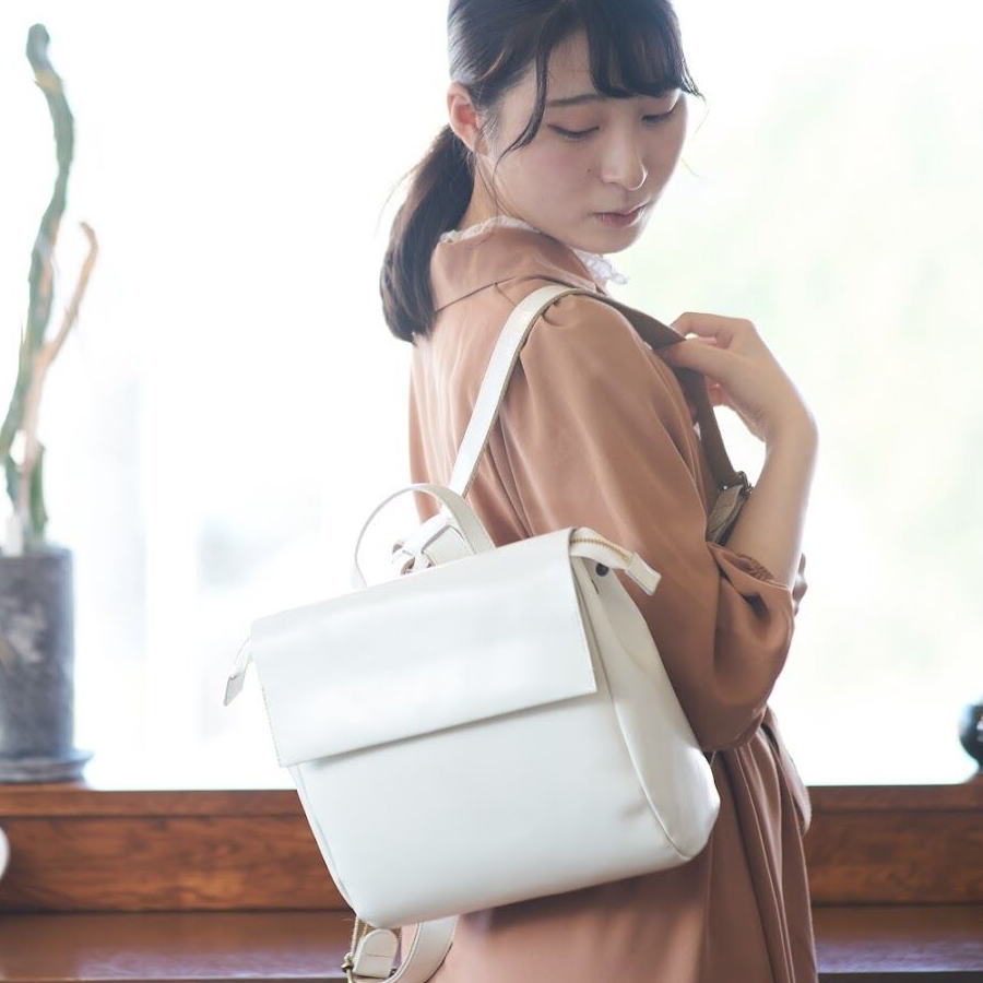 rena-iris x IMAIBAG(イマイバッグ）コラボ製品日本製 リュック牛革