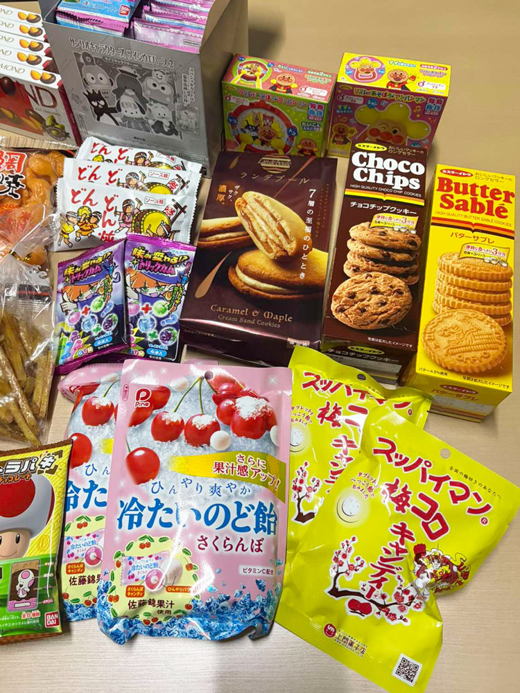 超お買い得・お楽しみお菓子アソートBOX 人気のお菓子詰め合わせ 1箱
