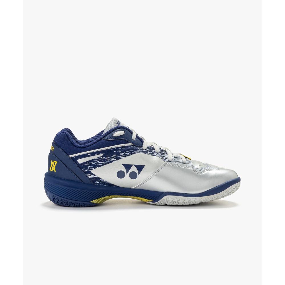 YONEX バドミントンシューズ（色：シルバー系）｜バドミントン