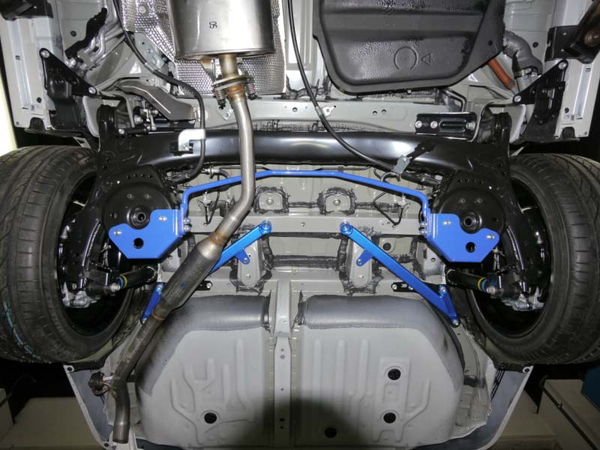 クスコ　リヤスタビバー　80ノア、ヴォクシー用 クスコ（CUSCO） ノア ヴォクシー ZWR80G スタビバー リヤスタビバー