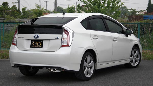 プリウス ZVW30 ZVW35 マフラー ガナドール パシオン エボ PBS搭載 PAE-031 GANADOR PASION EVO エヴォ P.B.S搭載 PRIUS スポーツマフラー | GANADOR | 02