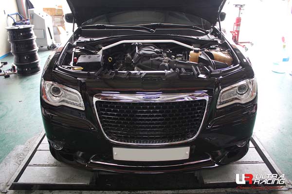 300C タワーバー フロント ウルトラレーシング フロントタワーバー TW2-3021 ULTRA RACING ストラットタワーバー｜ktspartsshop｜04