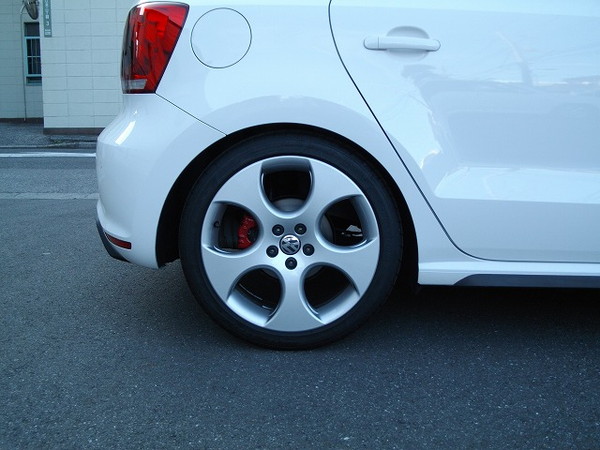 VWポロ　6R 6C 調整式　ピロアッパー　シルバープロジェクト製　新品未使用 VWポロ 6R 6C 調整式 ピロアッパー シルバープロジェクト製 新品