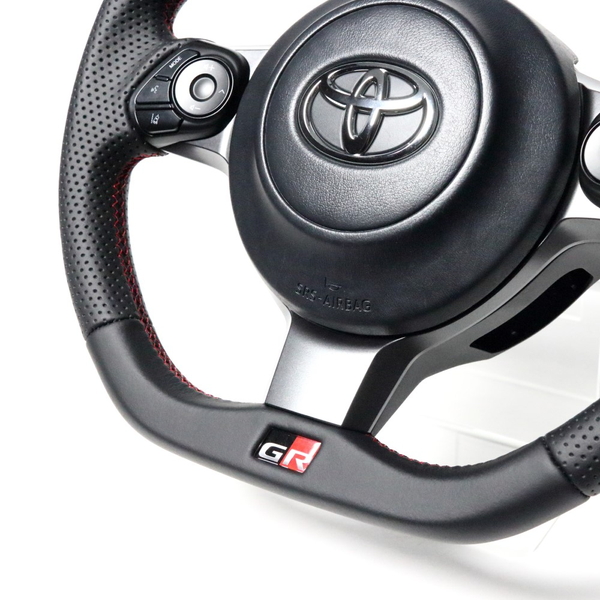 ヴィッツ GRスポーツ GR 130系 ステアリング レアル オリジナルシリーズ GRM-LPB-RD REAL Dシェイプ 小径 ガングリップ Vitz ビッツ | REAL（車） | 03