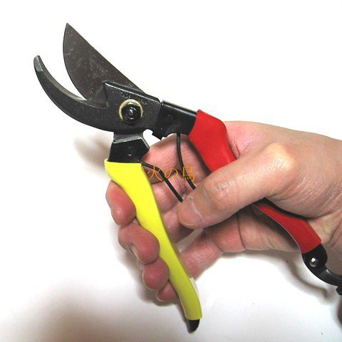 鋏正宗 強剪定鋏A型 200mm 金止 No.702 BP 240288 201902 : くまごろう