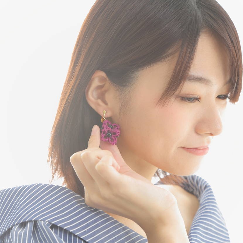 花モチーフイヤリング パワーストーン レース パールビーズ イヤリング