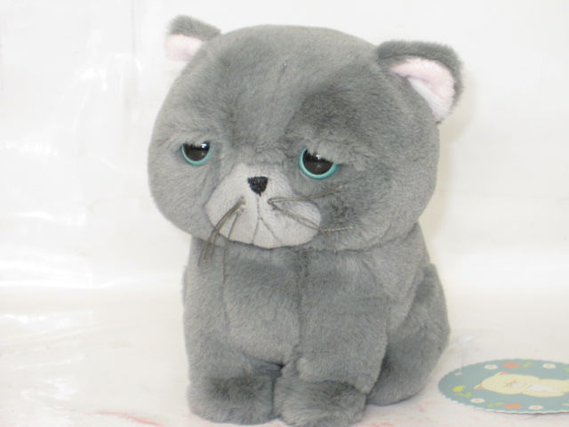 ねこのぬいぐるみ 内藤デザイン もちゃぼんぼん : ぬいぐるみのくま