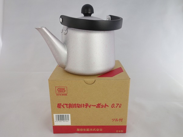 急須 ツル付 日本製 軽くて割れないティーポット 0.7L momo 藤田金属