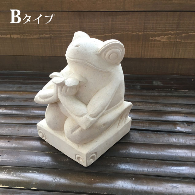 カエルの彫刻 ART IN GASHAPON カエルの弥勒菩薩像と阿修羅像 | ナムコパークス