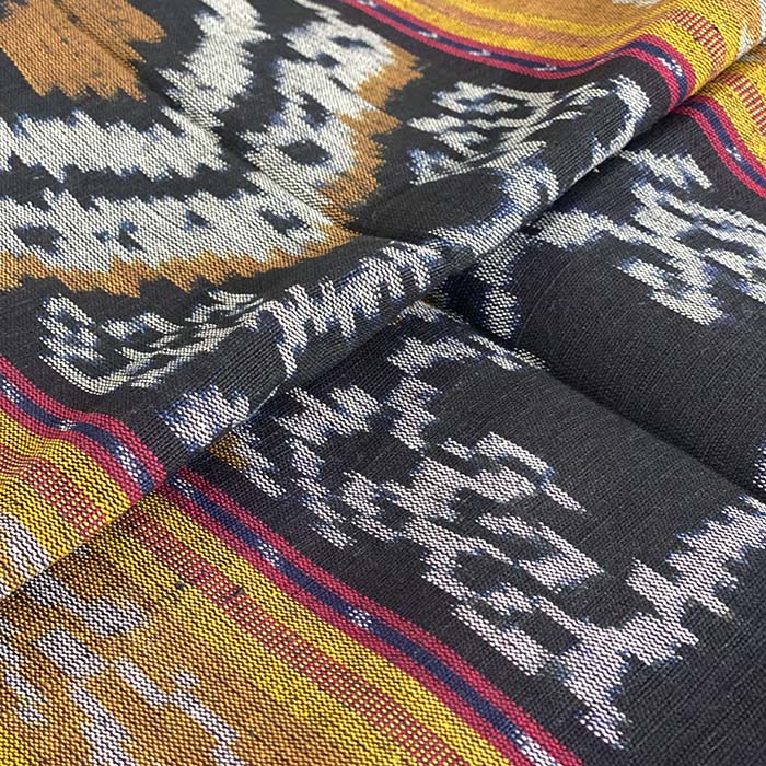 東南アジア（インドネシア）のタペストリー、膝掛け イカット 190×40cm 生地 織物 タペストリー インドネシア バリ