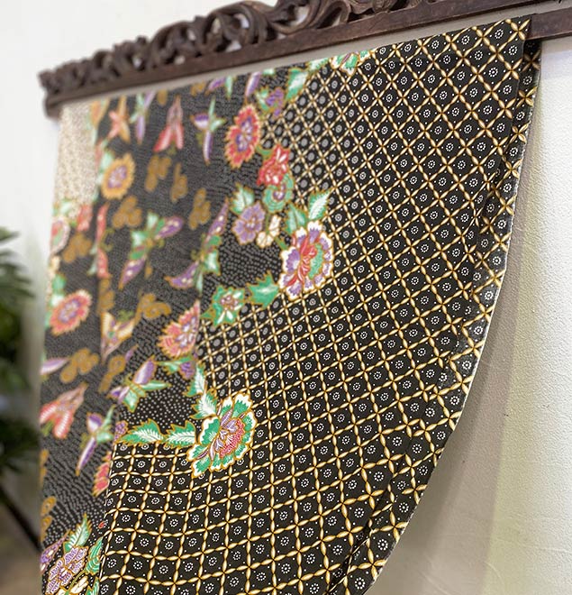 バティック マルチカバー 蝶 花 115×175 茶系 布 テーブルクロス