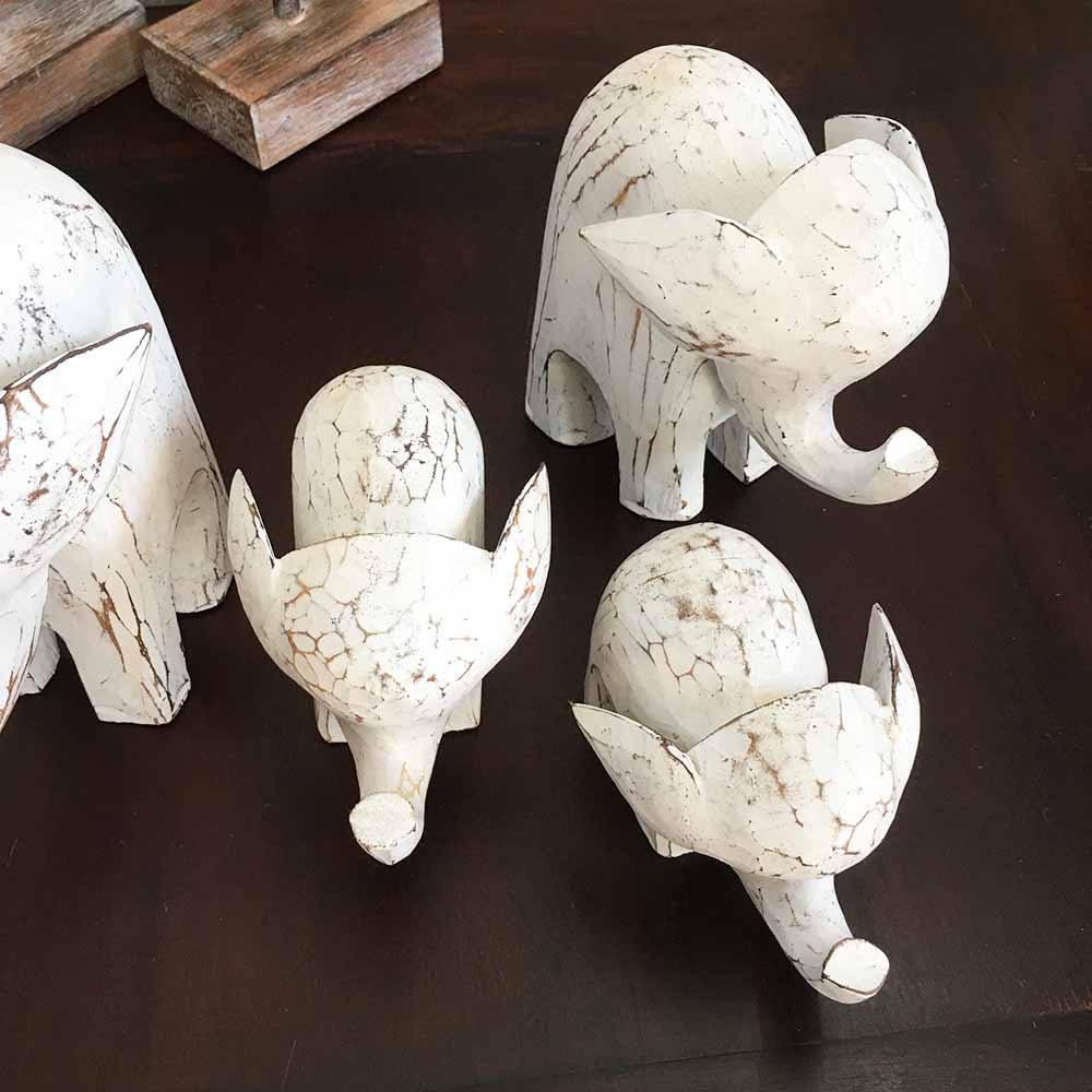 アジアン雑貨 象の置き物 オブジェ ゾウさん 4体セット 2色 白