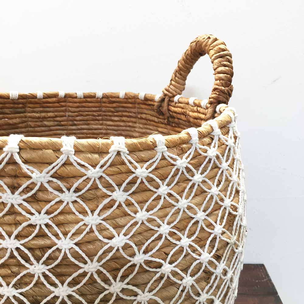 バナナリーフ　筒形バスケット　蓋付き　２個セット　インドネシア　希少デザイン バナナリーフ バスケット かご Lサイズ 丸型 持ち手付き ランドリー