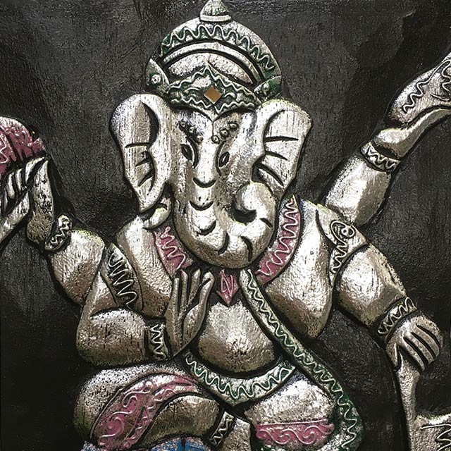 アジアン雑貨　絵画　 木製フレームの神像絵画 アート パネル 木製 レリーフ ガネーシャ シルバー 壁掛け