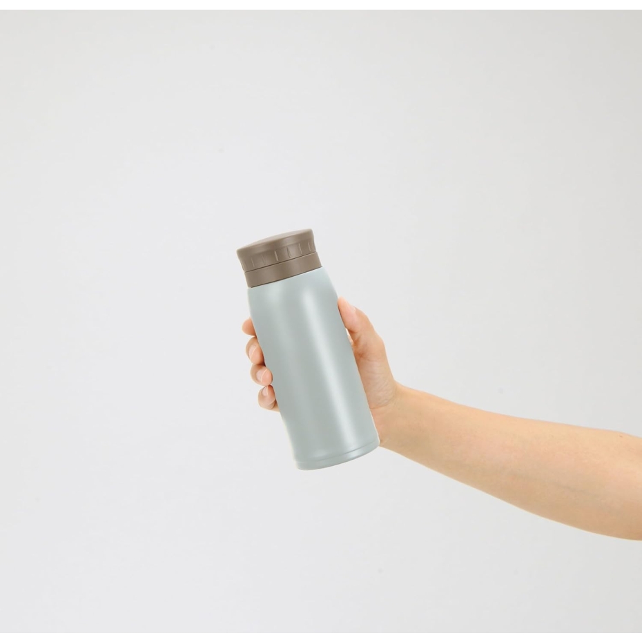 Kakusee（カクセー） エアリーナ 軽量ステンレスボトル 800ml グレー
