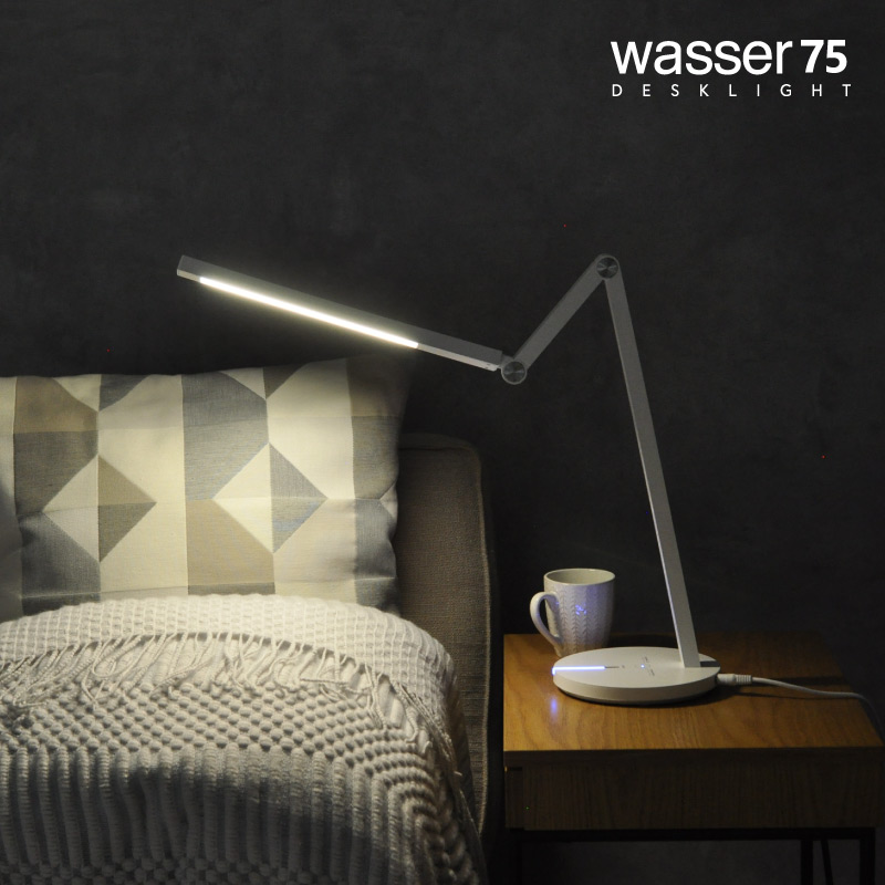 デスクスタンド