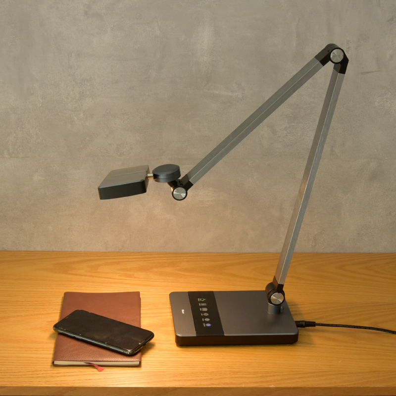 デスクスタンド