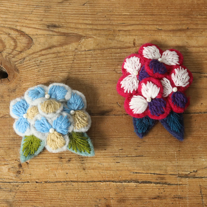 羊毛フェルトブローチ★ハンドメイド★刺繍★ビーズ★ 満開の紫陽花 完売】 2025年最新】羊毛フェルトブローチ紫陽花の人気アイテム