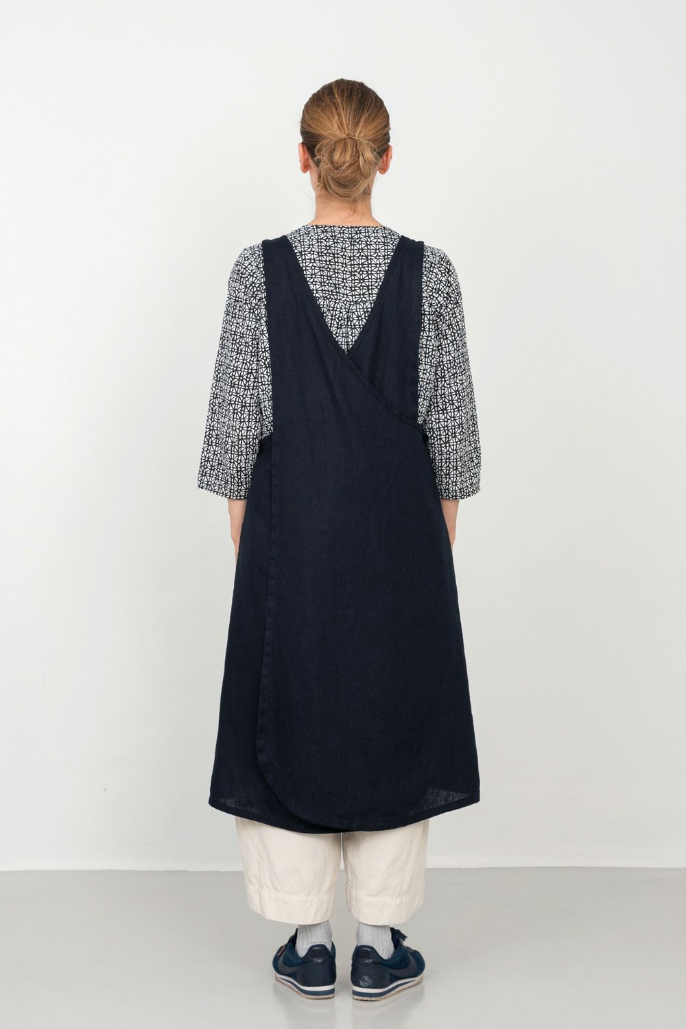 fog linen work フォグリネンワーク リネン オーバーエプロン 麻 fog linen work フォグリネンワーク リネン オーバーエプロン 麻