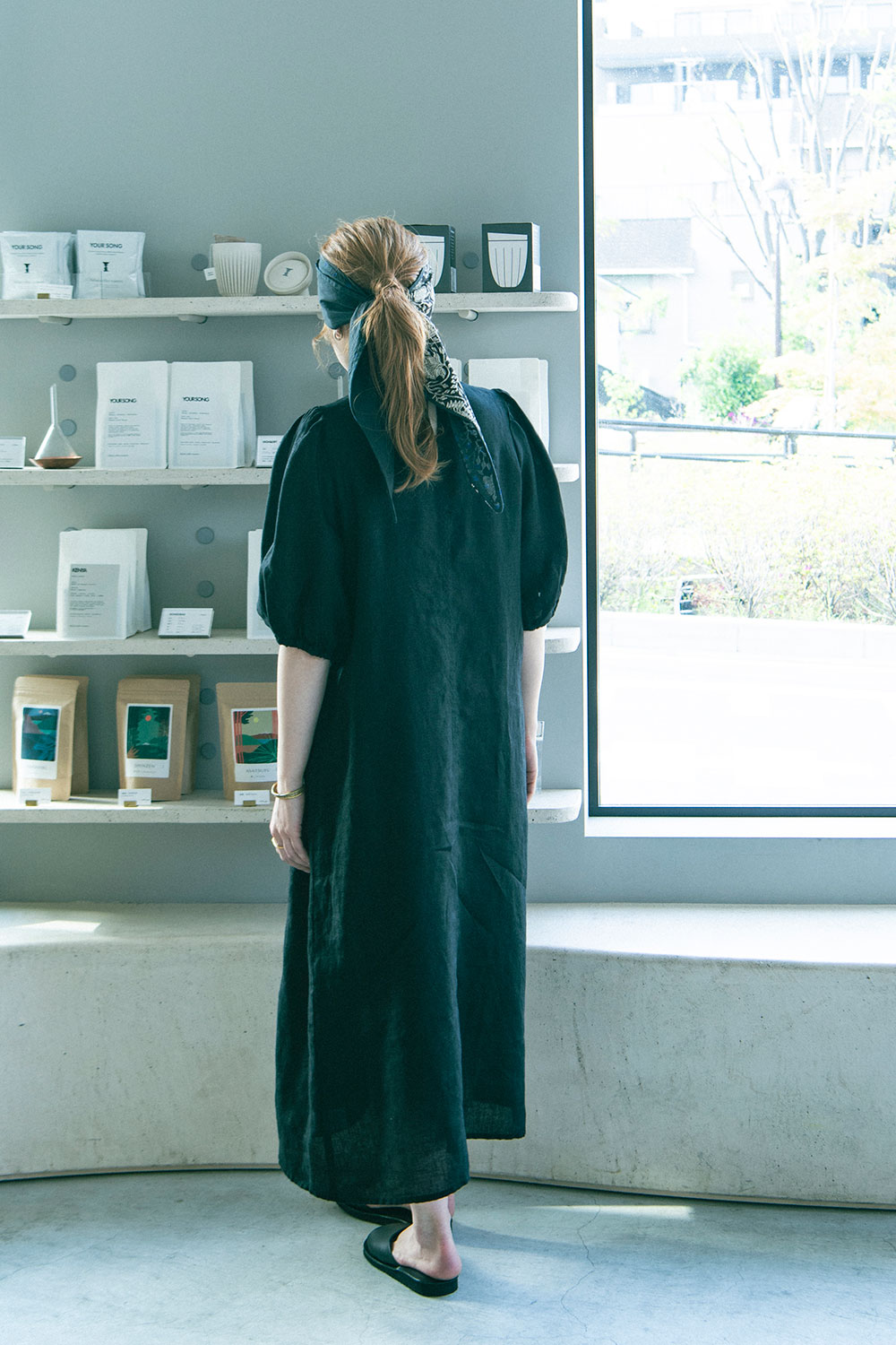 【美品】fog linen work ジェス ノースリーブ ワンピース ブラック fog linen work（フォグリネンワーク） イリナ ワンピース ブラック