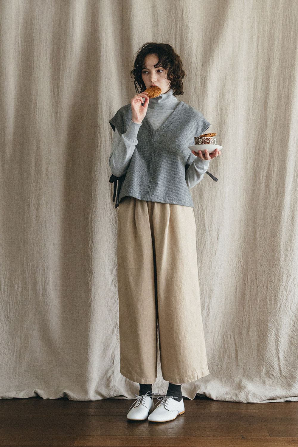 fog linen work（フォグリネンワーク） アルニス ワイドパンツ