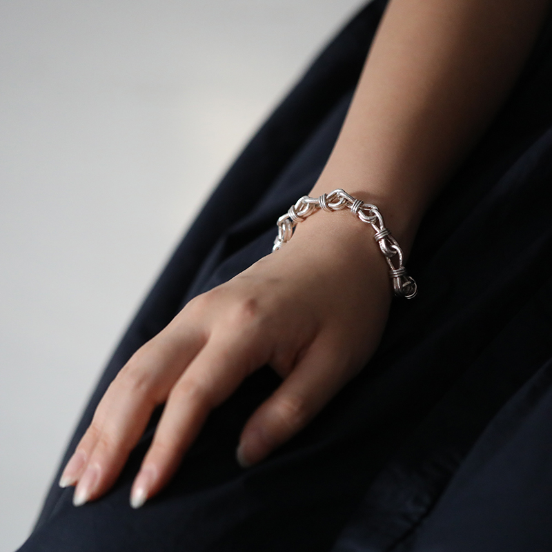 MANANAS（マナナス） Tie Chain Bracelet レディースサイズ