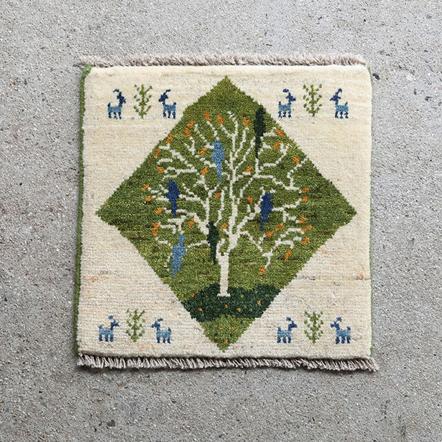 ミニギャッベ(2) チェアパッド 40×40cm イラン 直輸入 本物 極上