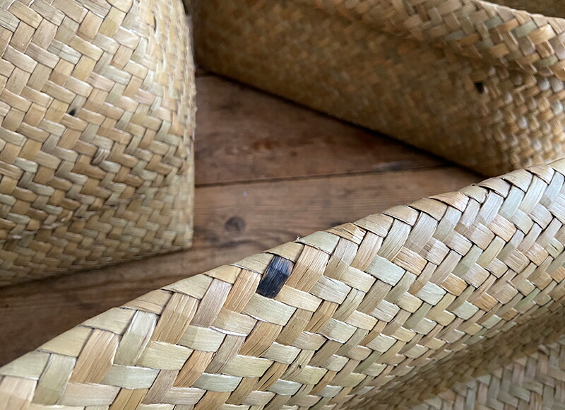 カチュー 水草 収納 かご 蓋付き カゴ 籠 角型 3点セット くらし舎 楽天市場】カチュー水草ふた付き四角BOX 3点セット アジアのかご