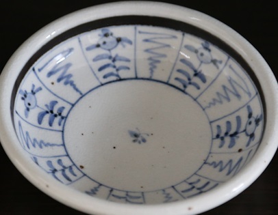 砥部焼 皿 古砥部 菊文 なずな文 7寸 深皿 食器皿 陶彩窯 焼き物 陶器