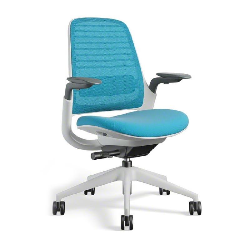 Steelcase スチールケース