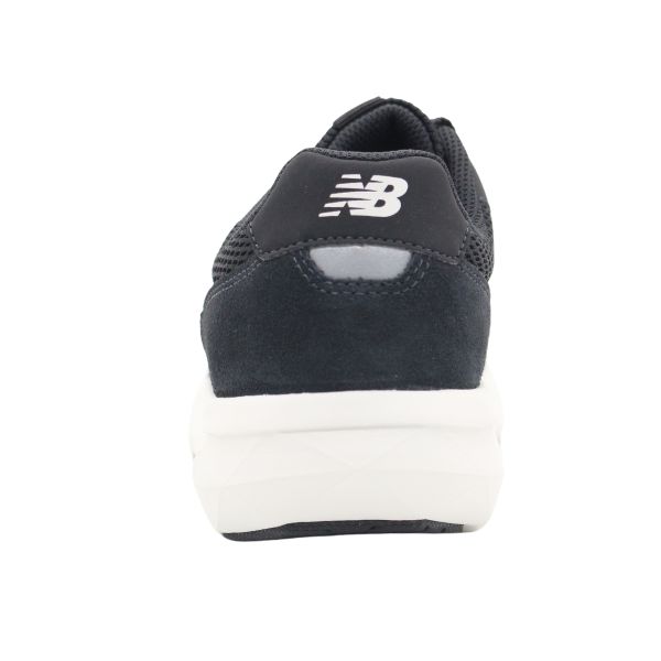 【美品】ニューバランス　NB スニーカー　黒　UA800 23㎝ ニューバランス New Balance NB UA800 2E DB1 （BLACK