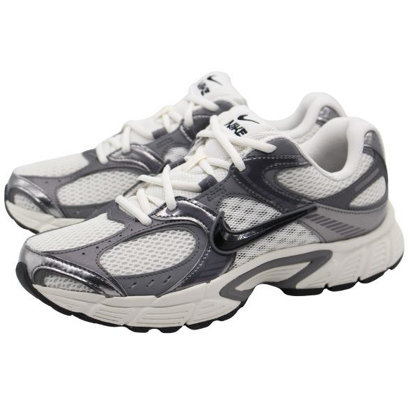 NIKE ナイキ シューズ 9(US) ライトグレー/ホワイト メンズ NIKE（ナイキ） スニーカー メンズ 靴 グレー 灰色 ホワイト 白