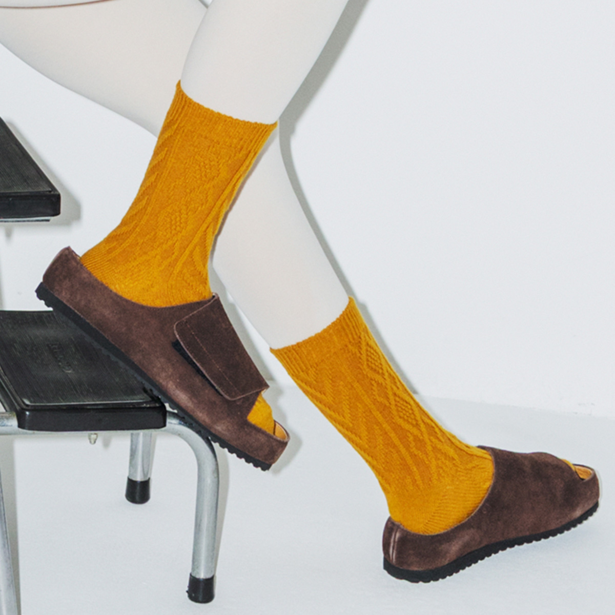 靴下屋 レディース 靴下 毛混 ダイヤ ケーブル ソックス タビオ 日本製