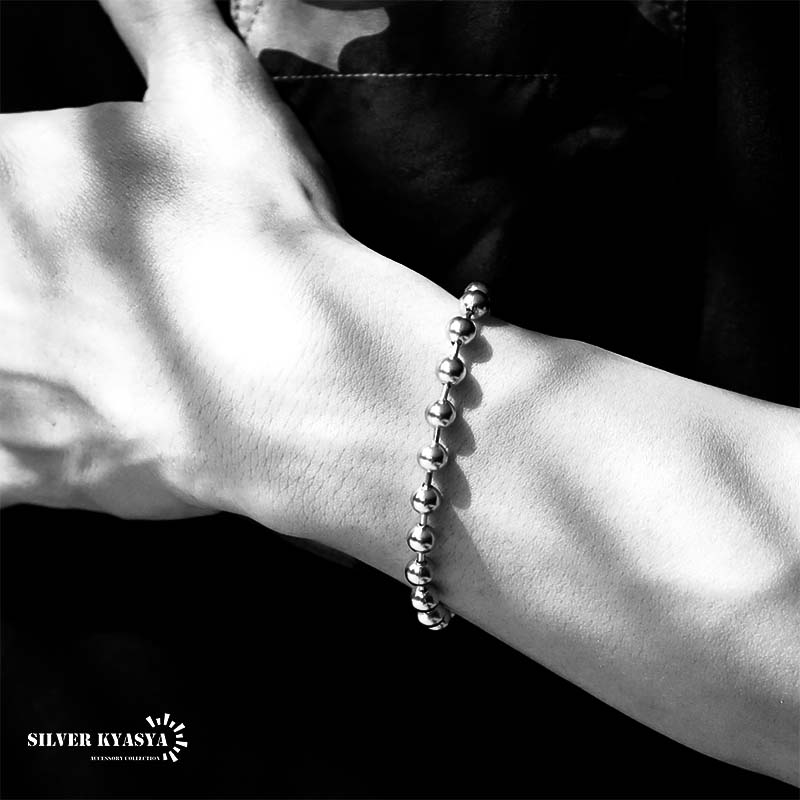 複数買いで最大30％OFFクーポン／ラージボールブレスレット シルバー