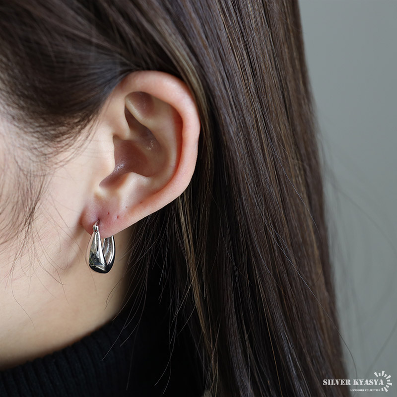 シルバー925 フープピアス ぷっくり オーバルピアス シルバーピアス
