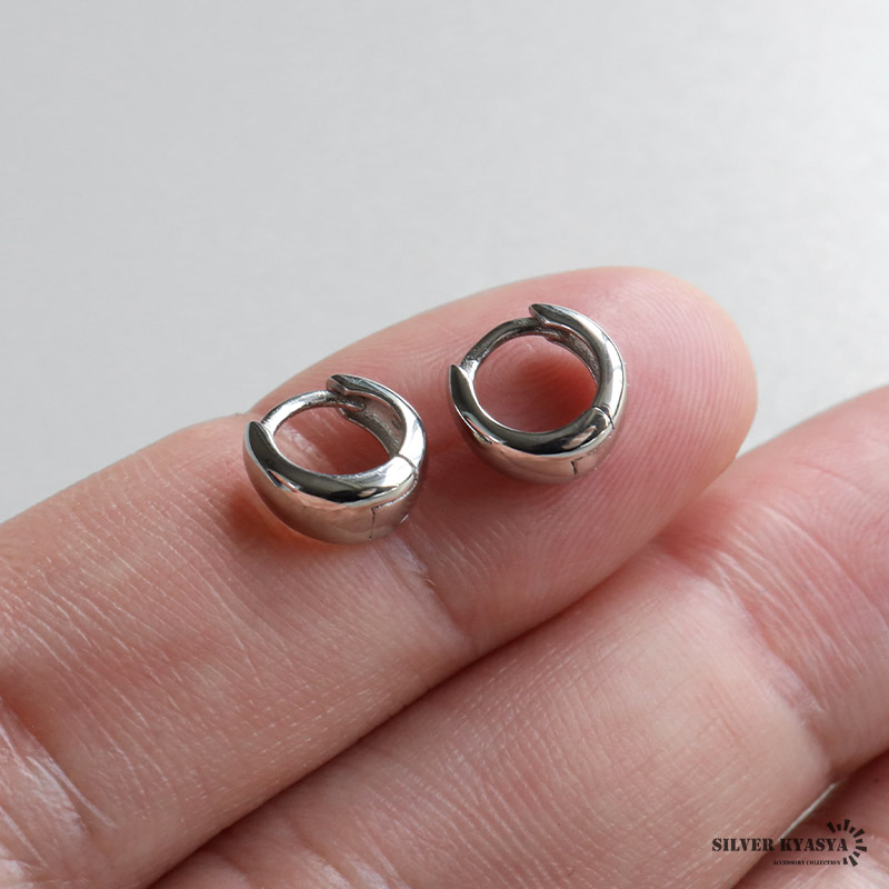 シルバー925 極小フープピアス 小ぶり 甲丸ピアス リングピアス