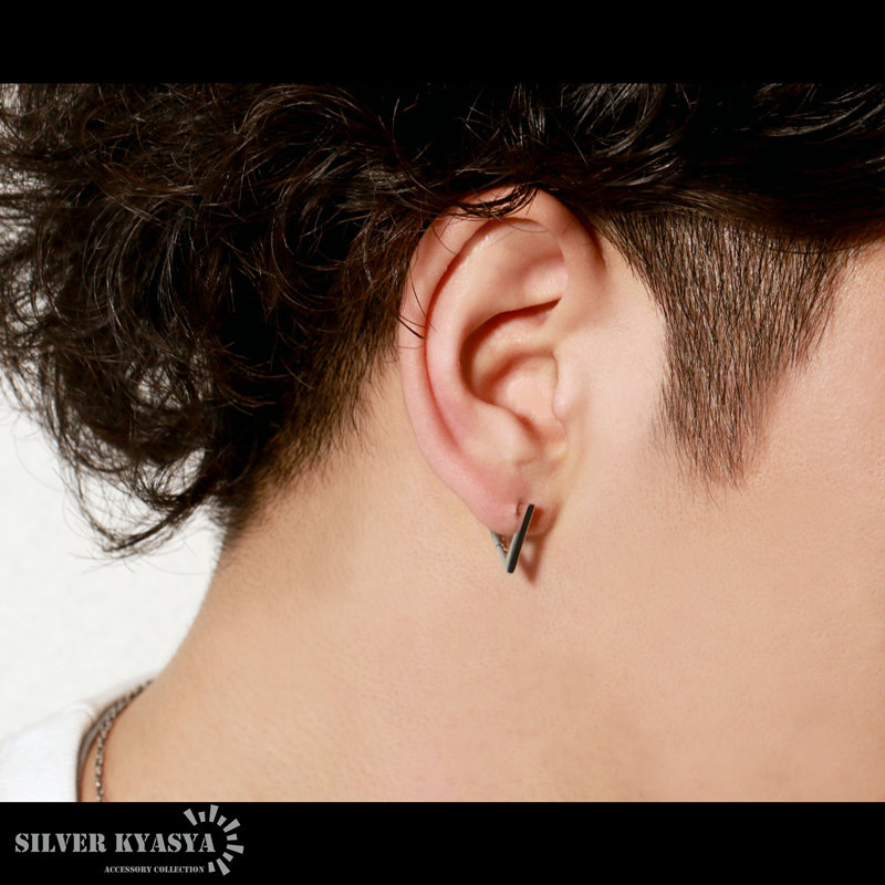 CARERING 701 TRIANGLE シルバー 三角形フープピアス CAREERING - 【優里さん着用】 両耳用 TRIANGLE 701 (YW