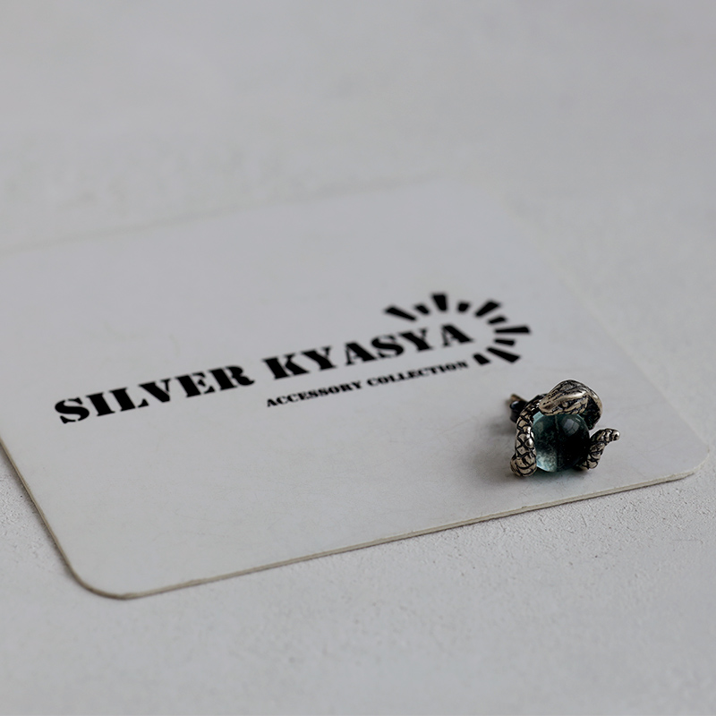 vintage 天然石 マーカサイト 蛇 925 silverピアス ピアス(両耳用)