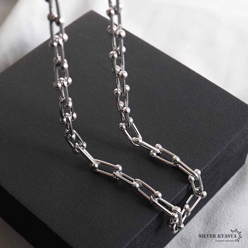 オシャレチェーンネックレス シルバー ゴールド　新作　ユニセックス　特価品 ステンレス Uチェーンネックレス チェーンネックレス ゴールド