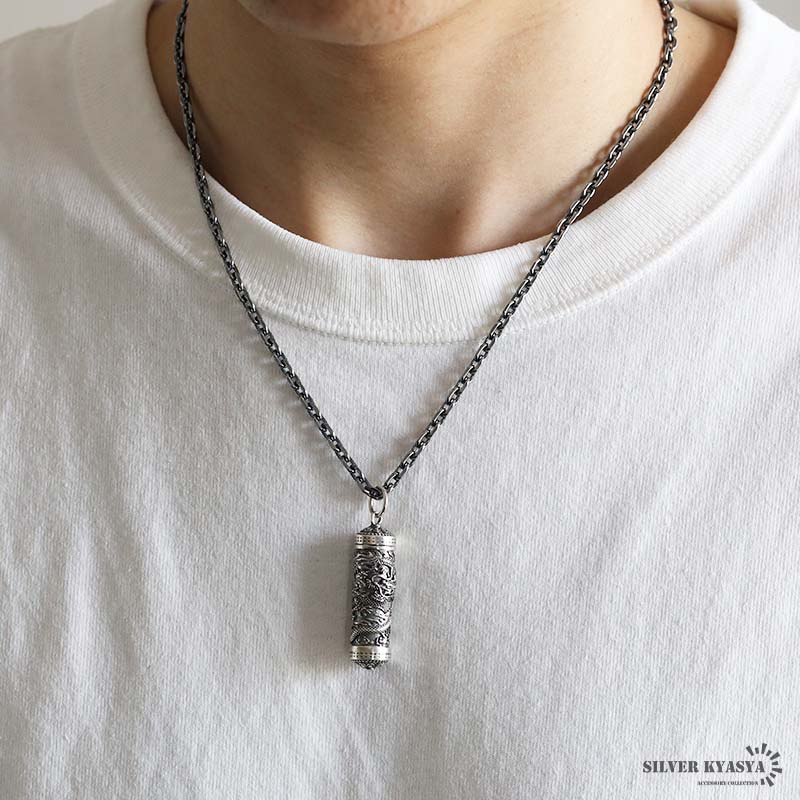 シルバー925 和彫り龍ネックレス ドラゴンネックレス 龍 ペンダント