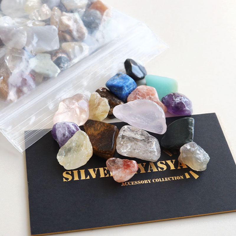 ★厳選お買得★希少レア計300g【ハイクォリティ天然石さざれ♦】ケース付き♥ 2個で10％OFF 3個で20％OFFクーポン／たっぷり 300g 天然 さざれ石