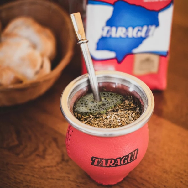 TARAGUIのマテ茶は焙煎されていないグリーンマテ茶です