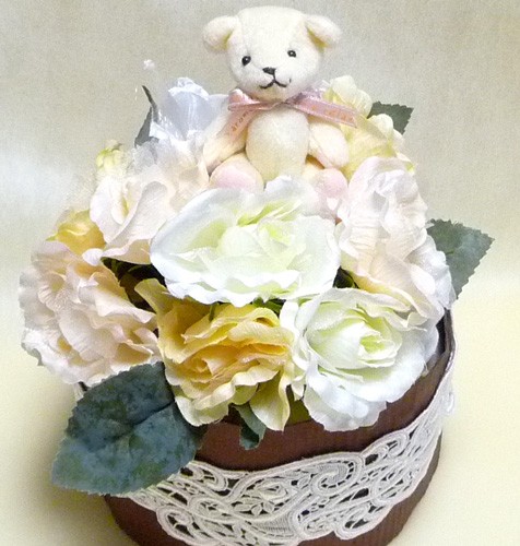 オムツケーキ ブーケみたいなオムツケーキ クマちゃん付1段