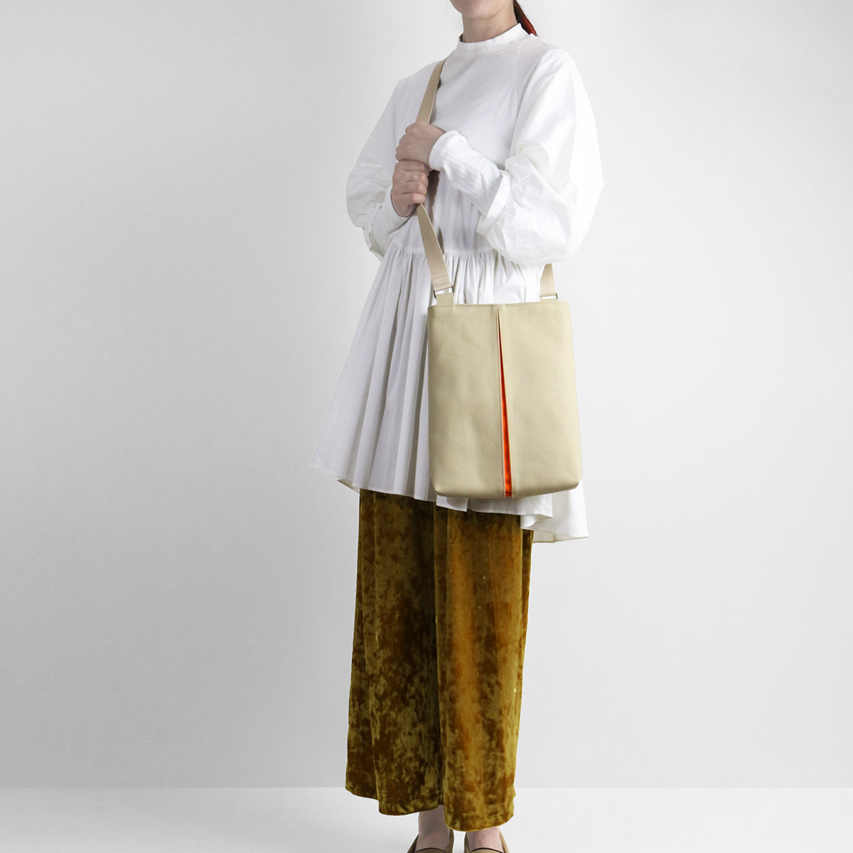 KOSHO ougi pleats 帆布 ポシェット プレゼント レディース KOSHO ougi pleats 帆布 ポシェット プレゼント レディース