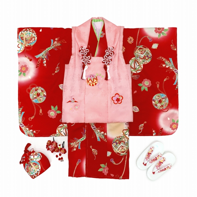 七五三着物 3歳 女の子 正絹 刺繍柄の被布コートと着物 オリジナル