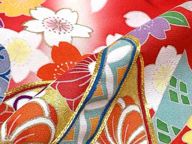 七五三 7歳 女の子用 正絹 日本製 絵羽付け 金駒刺繍 四つ身の着物「赤