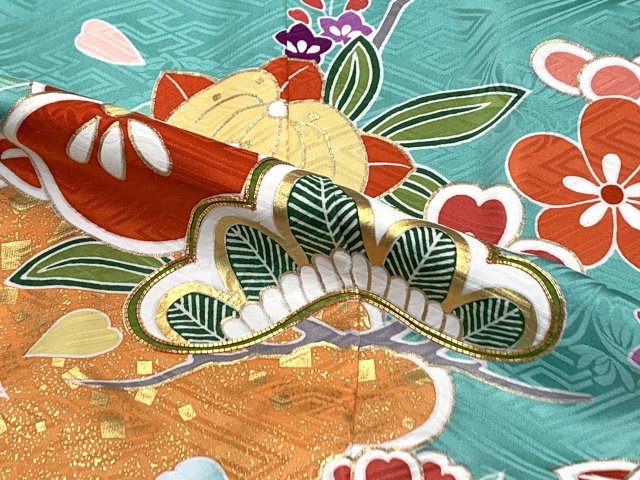 ジュニアサイズ 着物 正絹 友禅 絵羽柄の振り袖 比翼仕立て 140サイズ